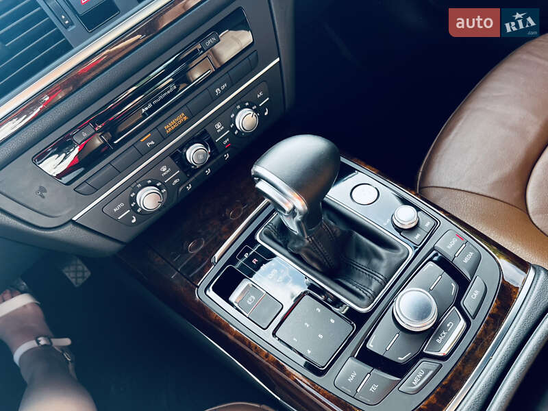 Седан Audi A6 2014 в Лубнах