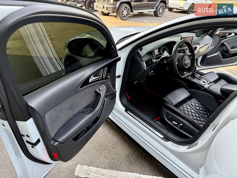 Седан Audi A6 2017 в Киеве