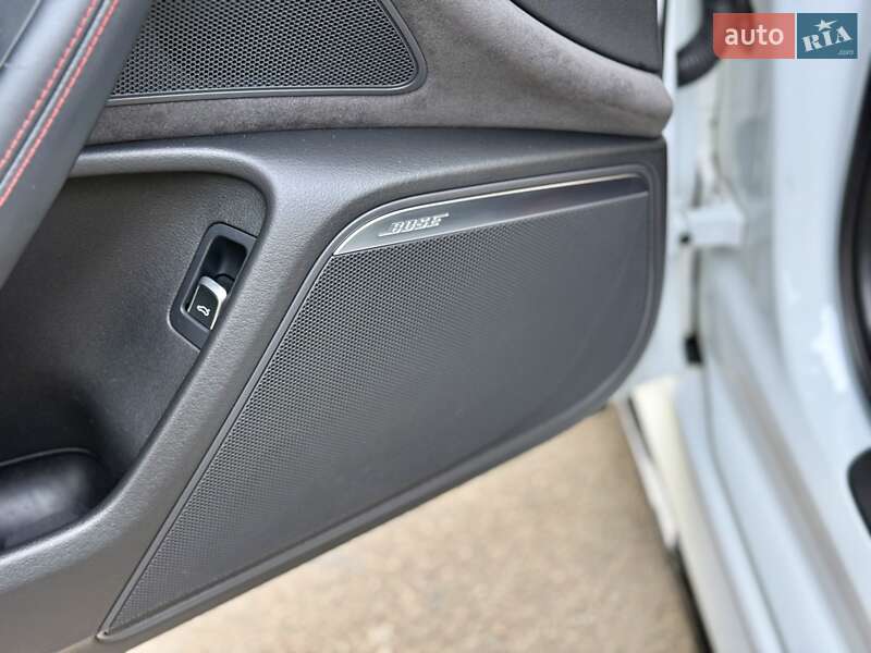 Седан Audi A6 2017 в Киеве