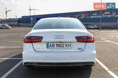 Седан Audi A6 2015 в 