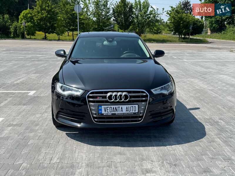 Седан Audi A6 2013 в Киеве