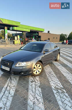 Седан Audi A6 2004 в 