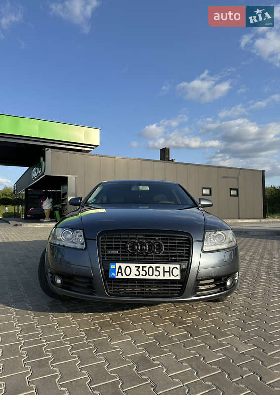 Седан Audi A6 2004 в Стрые