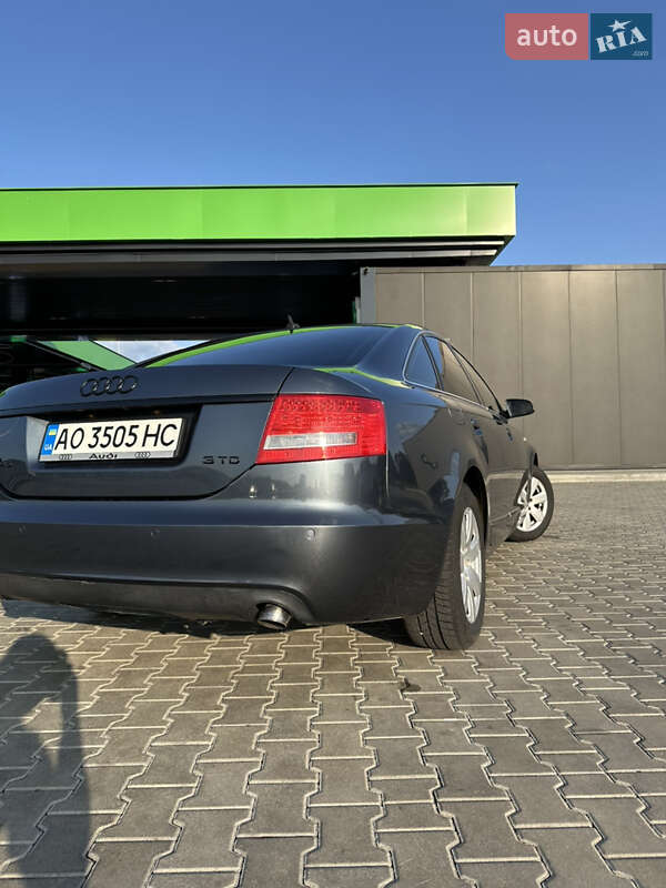 Седан Audi A6 2004 в Стрые