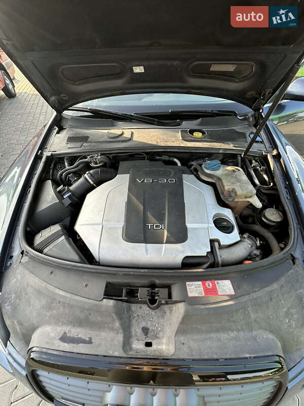 Седан Audi A6 2004 в Стрые