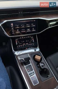 Седан Audi A6 2019 в 