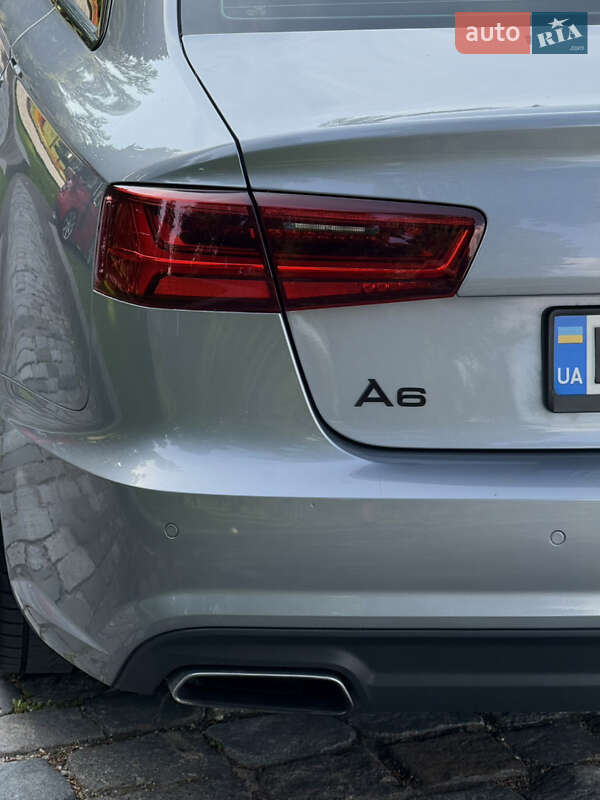 Седан Audi A6 2016 в Киеве
