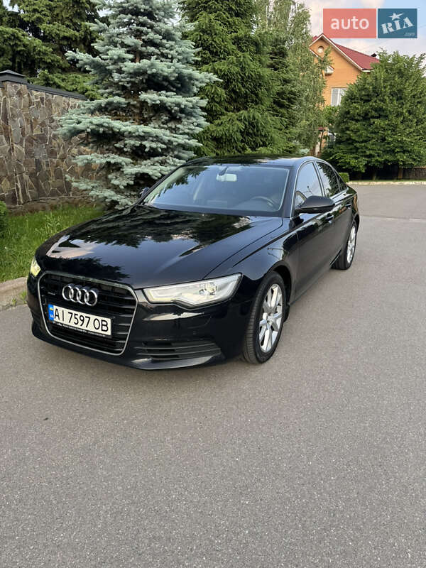 Седан Audi A6 2011 в 