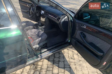 Седан Audi A6 1998 в 
