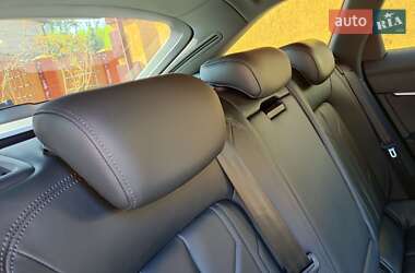 Универсал Audi A6 2020 в 