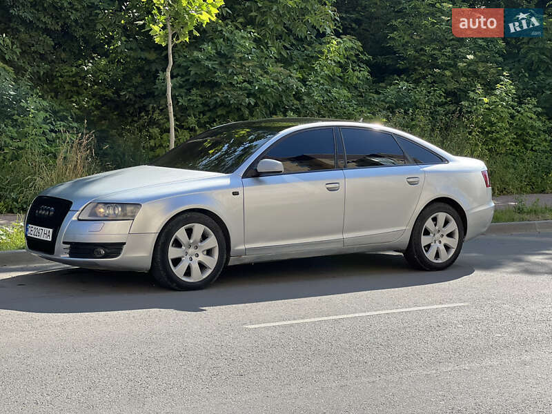 Седан Audi A6 2004 в Черновцах