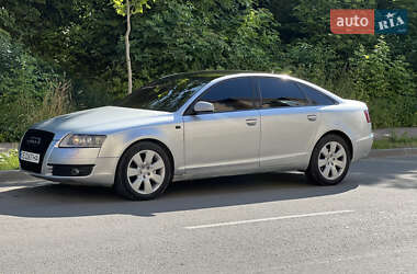 Седан Audi A6 2004 в 