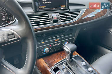 Седан Audi A6 2013 в 