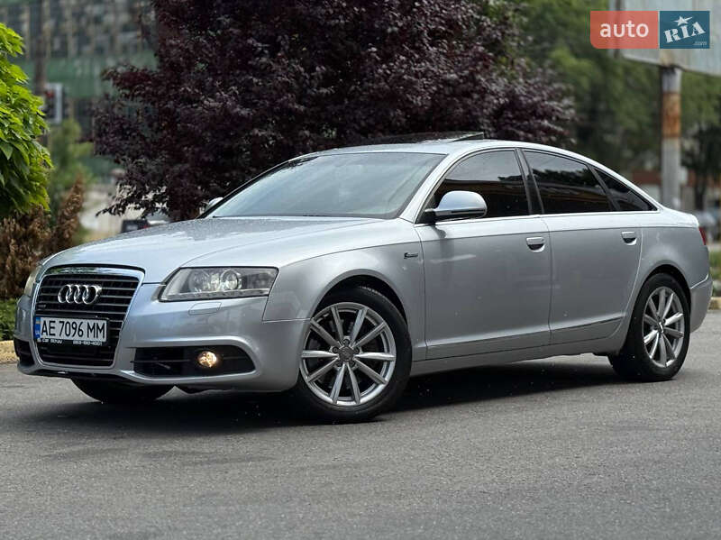 Седан Audi A6 2010 в 