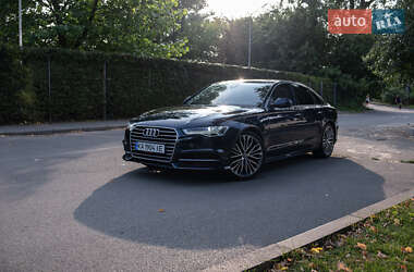 Седан Audi A6 2015 в 