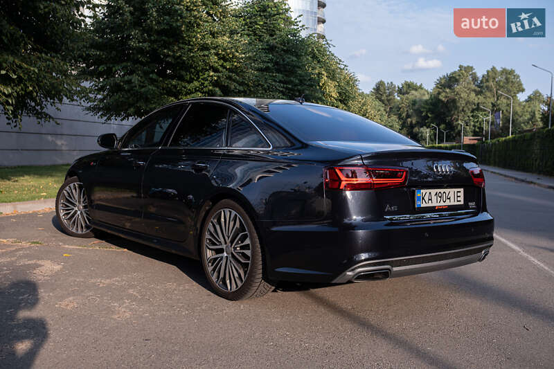 Седан Audi A6 2015 в Киеве