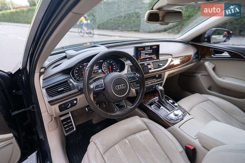 Седан Audi A6 2015 в Киеве