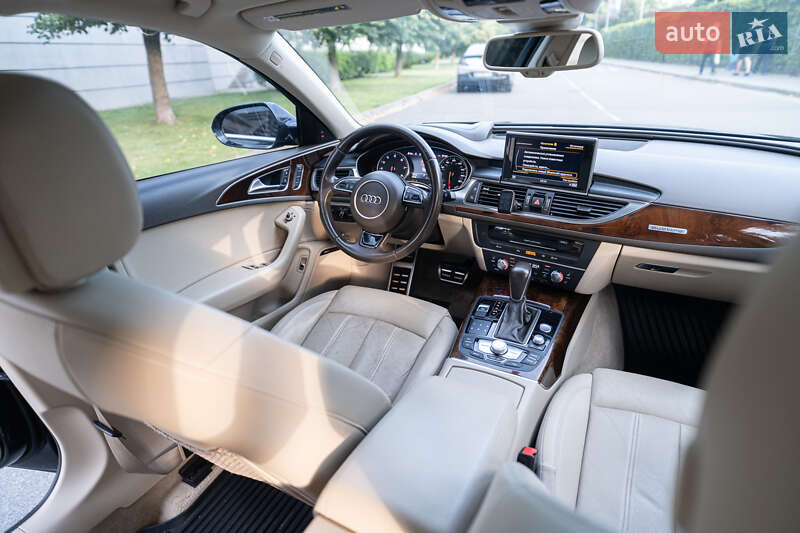 Седан Audi A6 2015 в Киеве