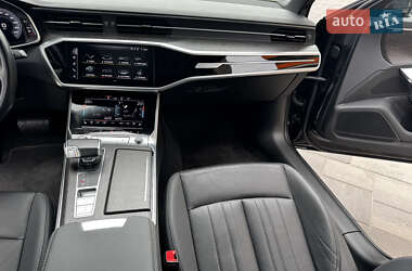 Седан Audi A6 2020 в 