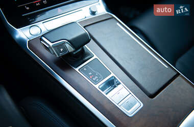 Седан Audi A6 2018 в 