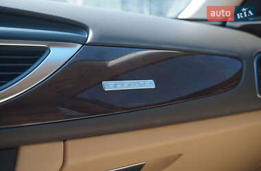 Седан Audi A6 2013 в 