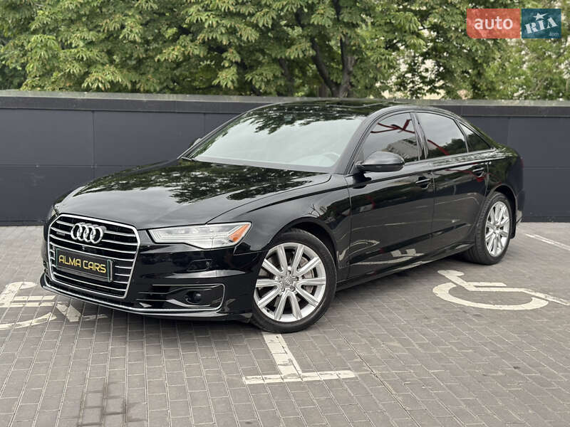 Седан Audi A6 2015 в 