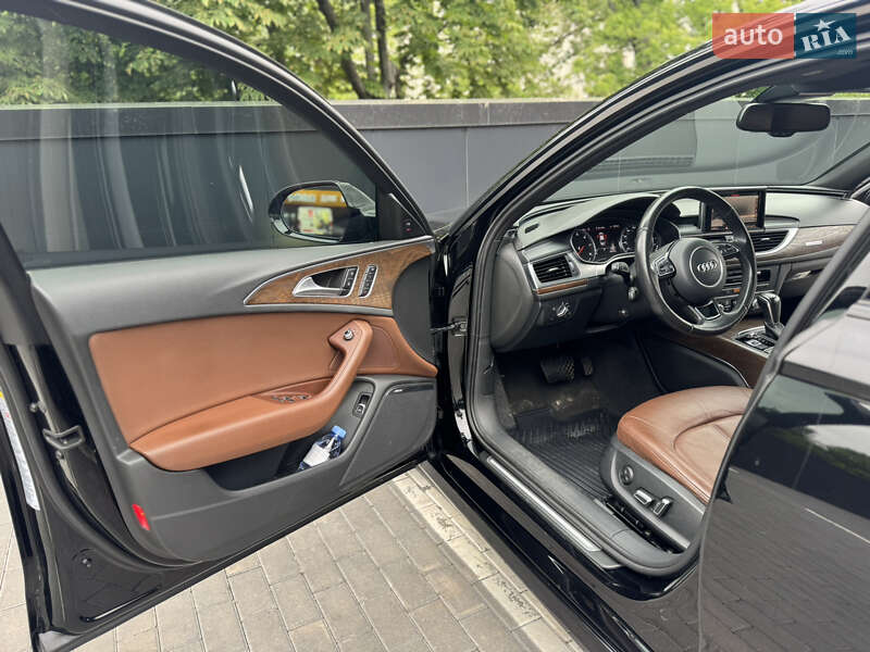 Седан Audi A6 2015 в Киеве