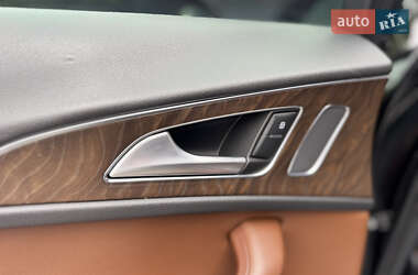 Седан Audi A6 2015 в 