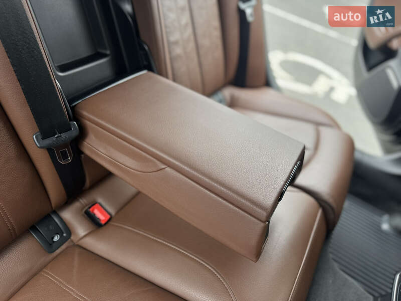 Седан Audi A6 2015 в Киеве