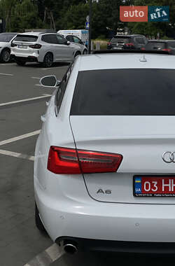Седан Audi A6 2013 в 