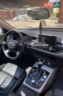 Седан Audi A6 2012 в 