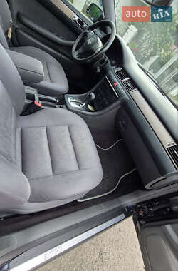 Универсал Audi A6 2001 в 