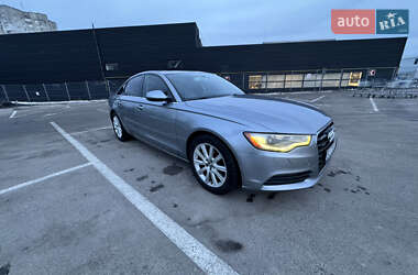 Седан Audi A6 2013 в 