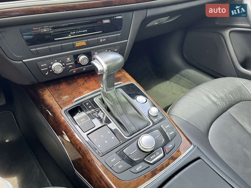 Седан Audi A6 2014 в Киеве