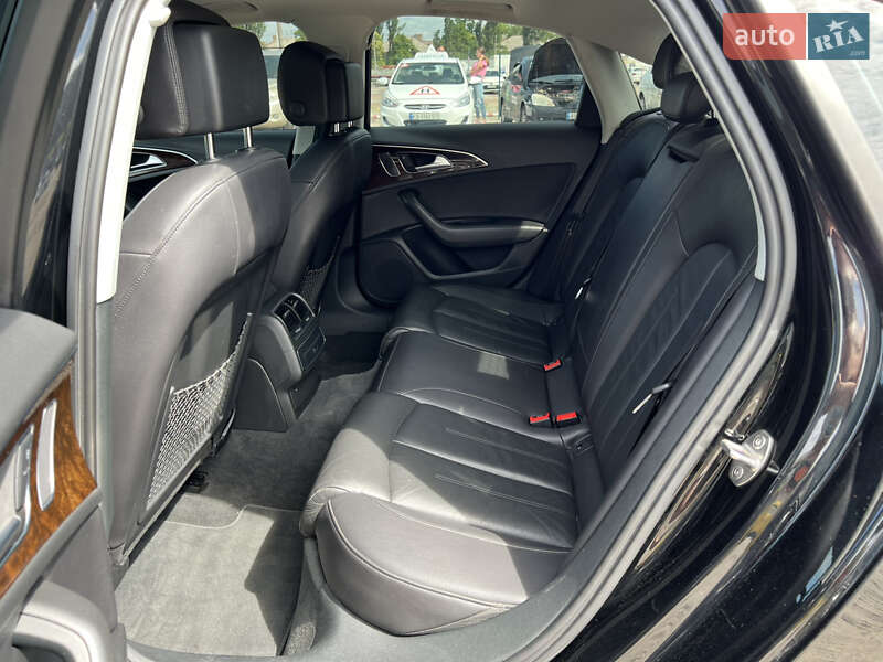 Седан Audi A6 2014 в Киеве