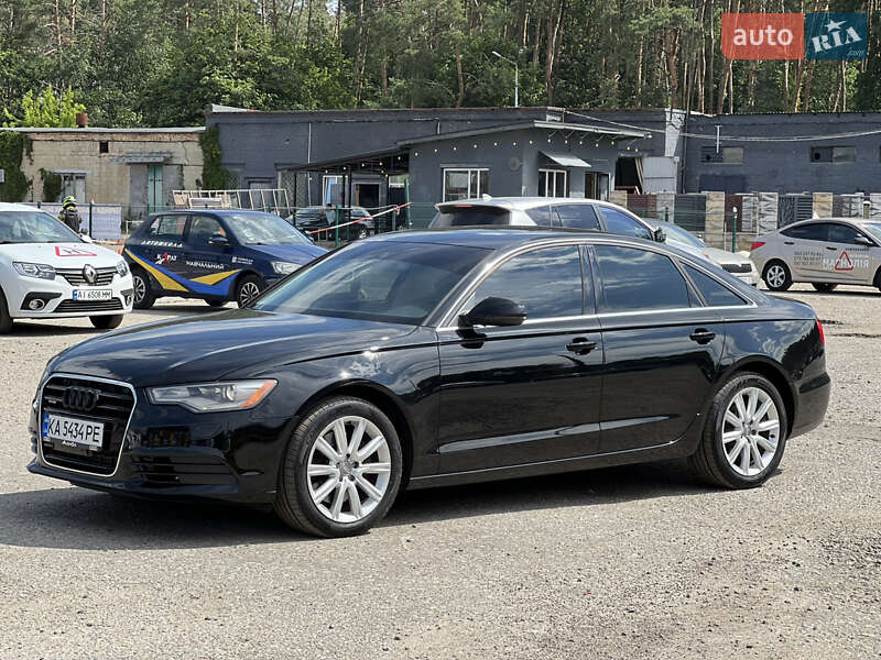 Седан Audi A6 2014 в Киеве