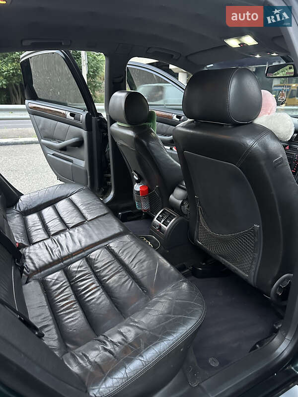 Седан Audi A6 2000 в Одессе