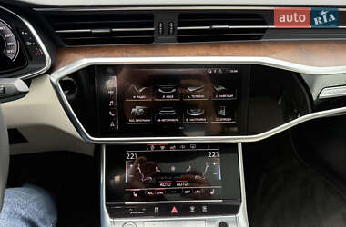 Седан Audi A6 2018 в 
