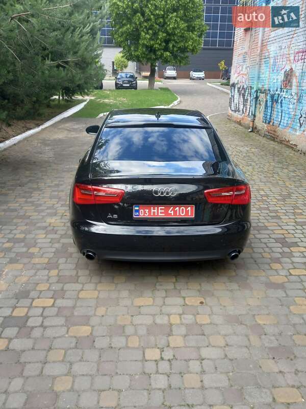 Седан Audi A6 2013 в Луцке