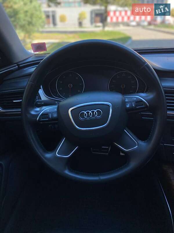 Седан Audi A6 2013 в Луцке