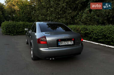 Седан Audi A6 2004 в 