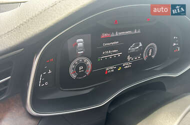 Седан Audi A6 2019 в 
