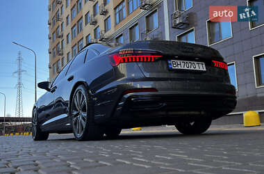 Седан Audi A6 2019 в 