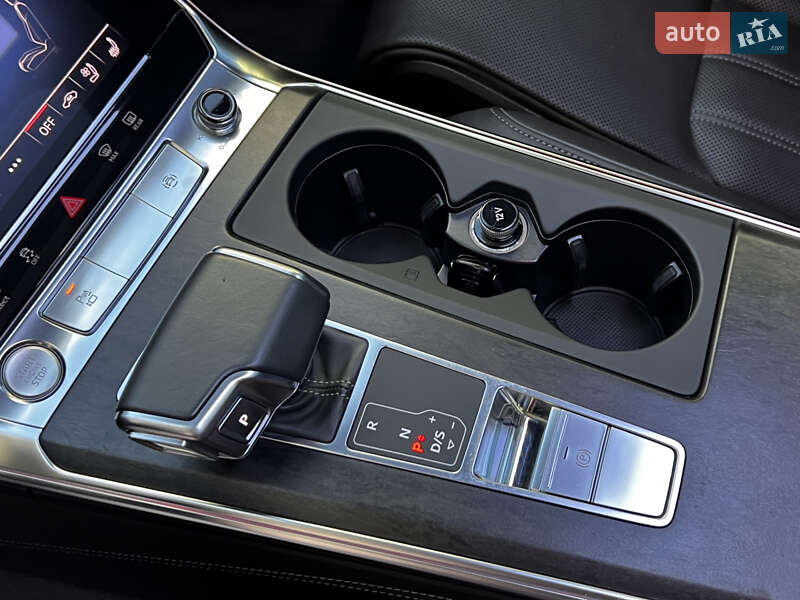 Седан Audi A6 2019 в Одессе