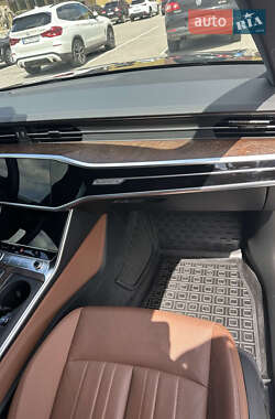 Седан Audi A6 2020 в 