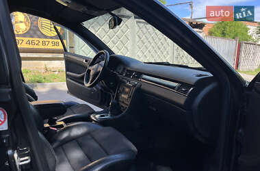 Седан Audi A6 2002 в 