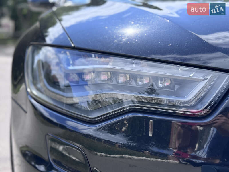 Седан Audi A6 2011 в Краснограде