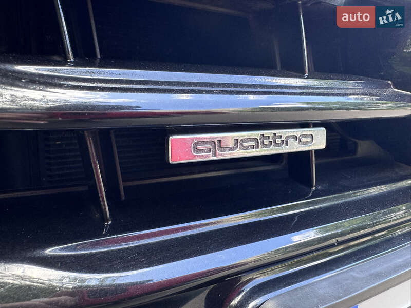 Седан Audi A6 2011 в Краснограде