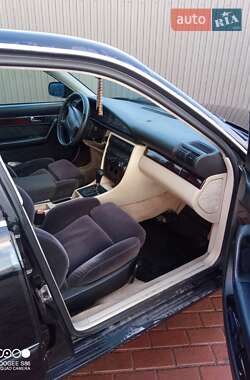 Седан Audi A6 1996 в 