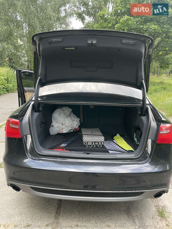 Седан Audi A6 2012 в Киеве
